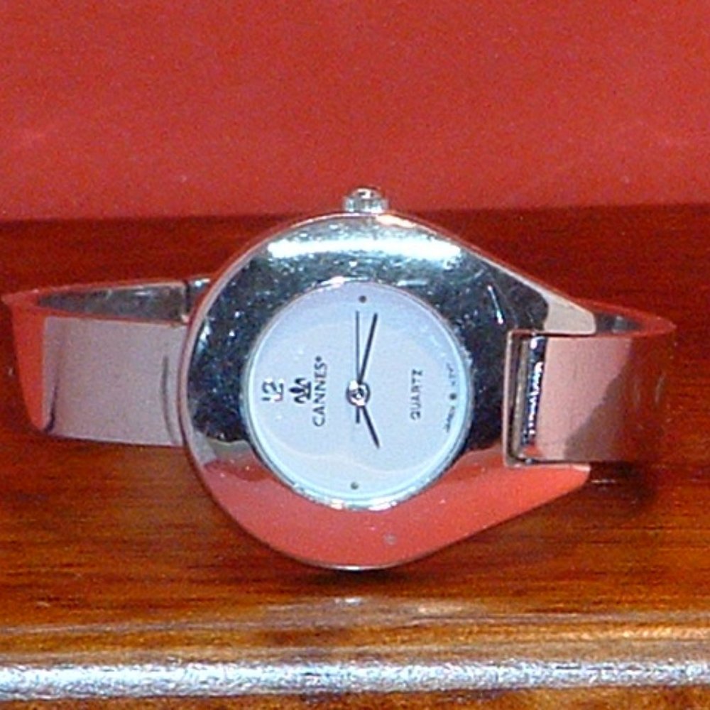 Women’s Cannes Fashion Analog Watch